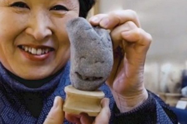 В Японии нашли музей смешных камней (видео)